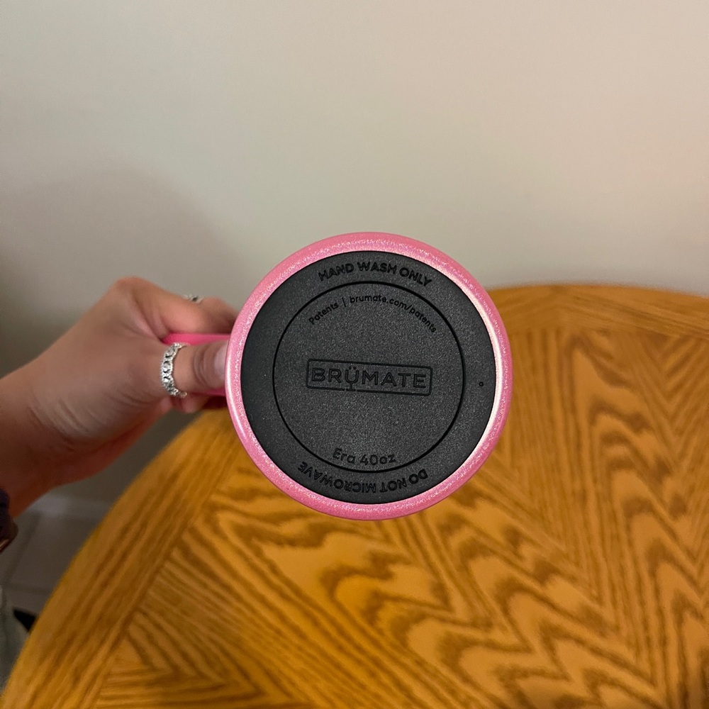 Brumate Era - Glitter Pink - 40oz - Picture 5 of 5